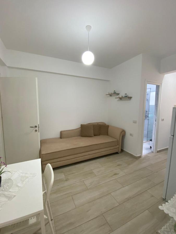 Hotel Andrea Saranda Kültér fotó