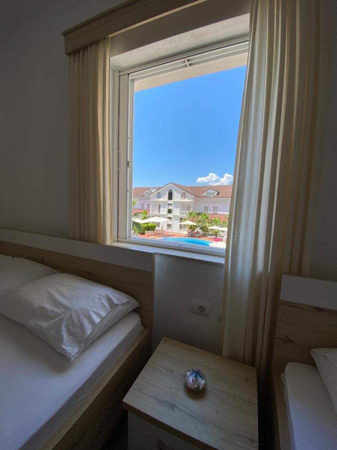 Hotel Andrea Saranda Kültér fotó